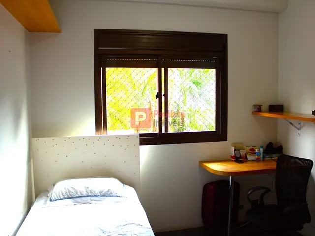 Apartamento 3 quartos e 4 banheiros, à venda, no bairro Santo Amaro em São Paulo
