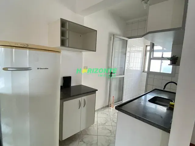 Apartamento 2 quartos e 1 banheiro, à venda, no bairro Parque Residencial Aquarius em São José dos Campos