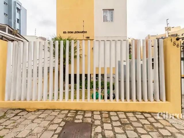 Apartamento 2 quartos e 2 banheiros, à venda, no bairro Juvevê em Curitiba
