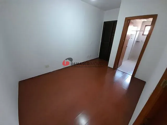 Apartamento 4 quartos e 2 banheiros, à venda, no bairro Santo Antônio em São Caetano do Sul