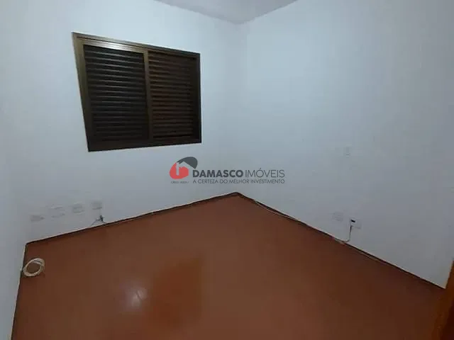 Apartamento 4 quartos e 2 banheiros, à venda, no bairro Santo Antônio em São Caetano do Sul
