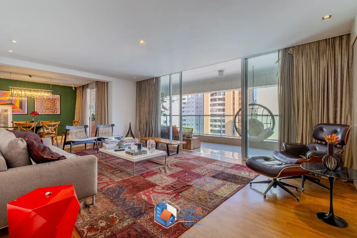 Apartamento, 3 quartos, 248 m² - Foto 1