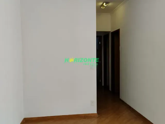 Apartamento com 83m² 3 quartos e 2 banheiros, para alugar, no bairro Parque Residencial Aquarius em São José dos Campos