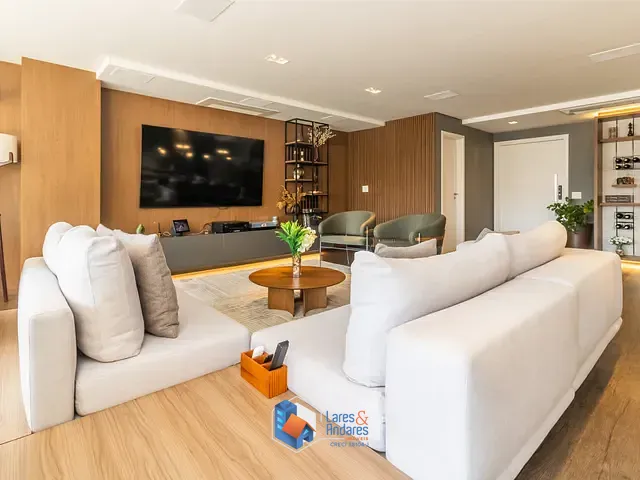 Apartamento com 206m² 3 quartos e 5 banheiros, à venda, no bairro Vila Mariana em São Paulo