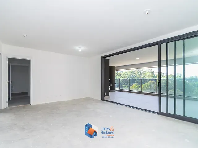 Apartamento com 240m² 4 quartos e 6 banheiros, à venda, no bairro Jardim Fonte do Morumbi em São Paulo