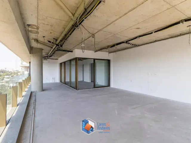 Apartamento com 298m² 4 quartos e 6 banheiros, à venda, no bairro Moema em São Paulo