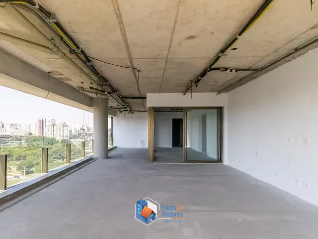 Apartamento com 298m² 4 quartos e 6 banheiros, à venda, no bairro Moema em São Paulo