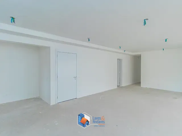 Apartamento com 205m² 3 quartos e 5 banheiros, à venda, no bairro Brooklin em São Paulo