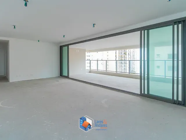 Apartamento com 205m² 3 quartos e 5 banheiros, à venda, no bairro Brooklin em São Paulo