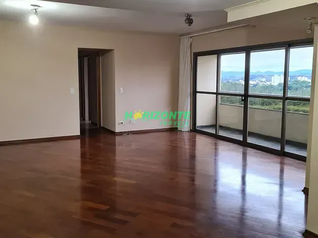 Apartamento 3 quartos e 3 banheiros, para alugar, no bairro Centro em São José dos Campos