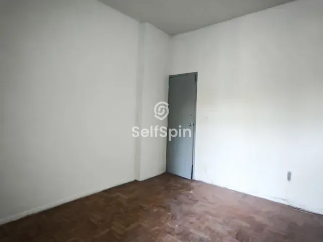 Apartamento 2 quartos e 2 banheiros, para alugar, no bairro Centro em Niterói