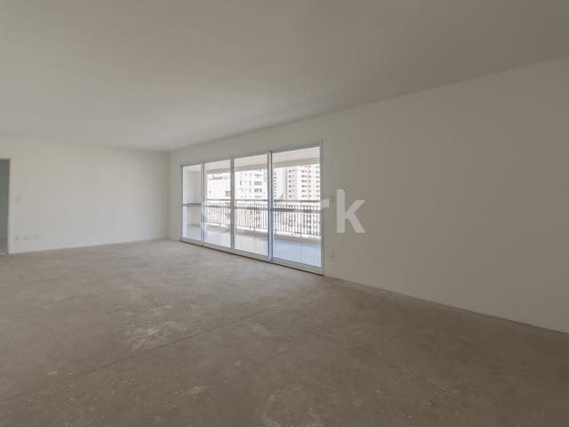 Apartamento com 246m² 4 quartos e 6 banheiros, à venda, no bairro Vila Mariana em São Paulo