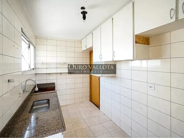 Apartamento 3 quartos e 2 banheiros, para alugar, no bairro Parque São Jorge em São Paulo