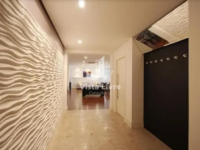 Apartamento com 333m² 4 quartos e 6 banheiros, à venda, no bairro Itaim Bibi em São Paulo