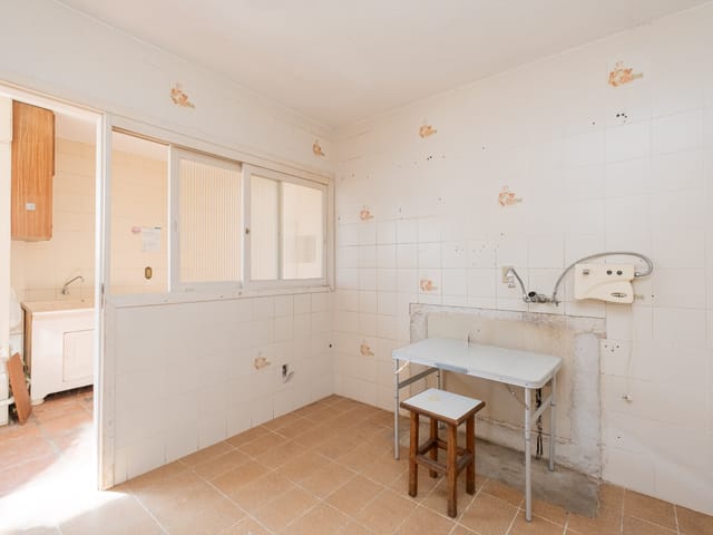 Apartamento com 220m² 3 quartos e 3 banheiros, para alugar, no bairro Centro em Pelotas