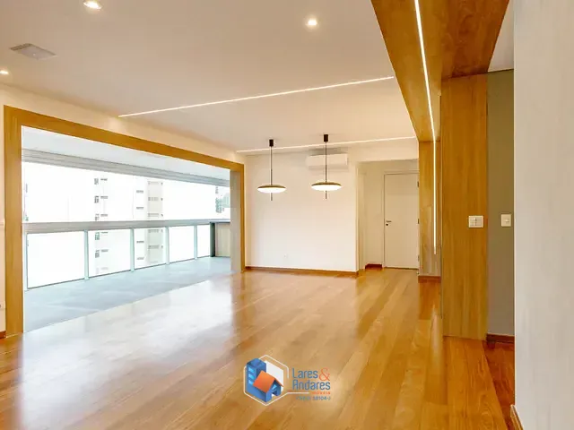 Apartamento com 234m² 3 quartos e 5 banheiros, à venda, no bairro Aclimação em São Paulo