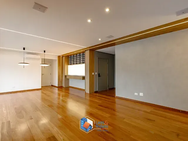 Apartamento com 234m² 3 quartos e 5 banheiros, à venda, no bairro Aclimação em São Paulo