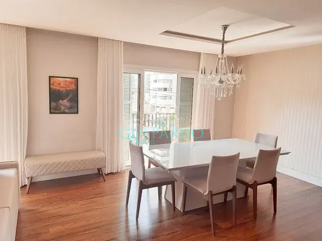 Apartamento com 210m² 3 quartos e 3 banheiros, à venda, no bairro Centro em Londrina