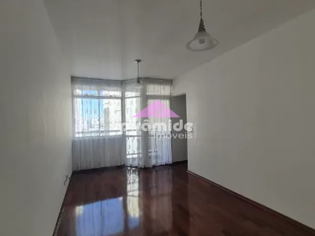 Apartamento com 75m² 2 quartos e 2 banheiros, para alugar, no bairro Centro em São José dos Campos