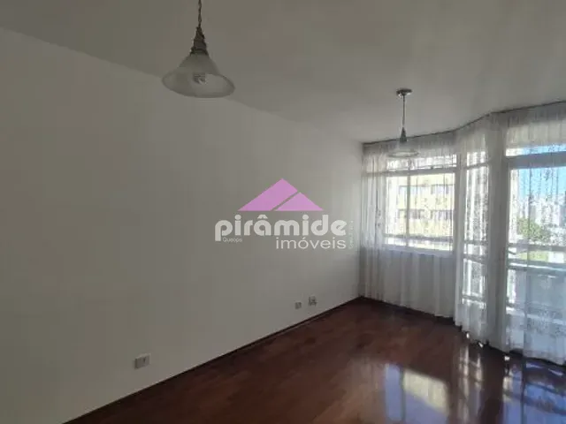 Apartamento com 75m² 2 quartos e 2 banheiros, para alugar, no bairro Centro em São José dos Campos