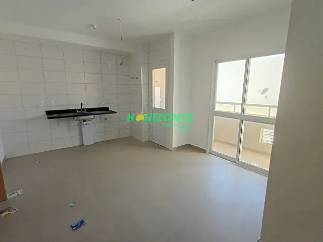 Apartamento 2 quartos e 2 banheiros, à venda, no bairro Parque Industrial em São José dos Campos