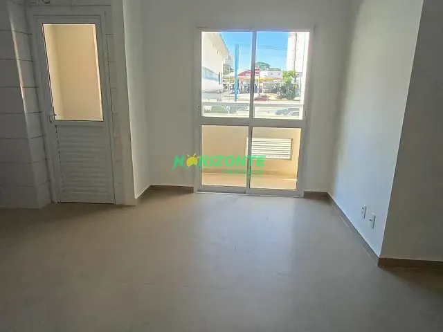 Apartamento 2 quartos e 2 banheiros, à venda, no bairro Parque Industrial em São José dos Campos