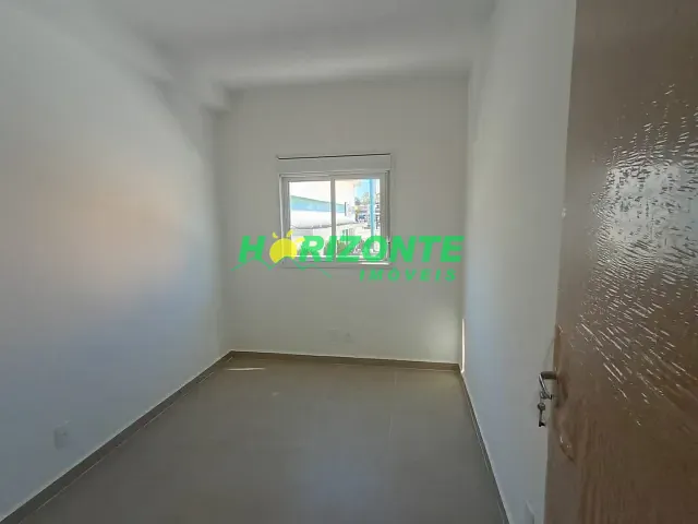 Apartamento 2 quartos e 2 banheiros, à venda, no bairro Parque Industrial em São José dos Campos
