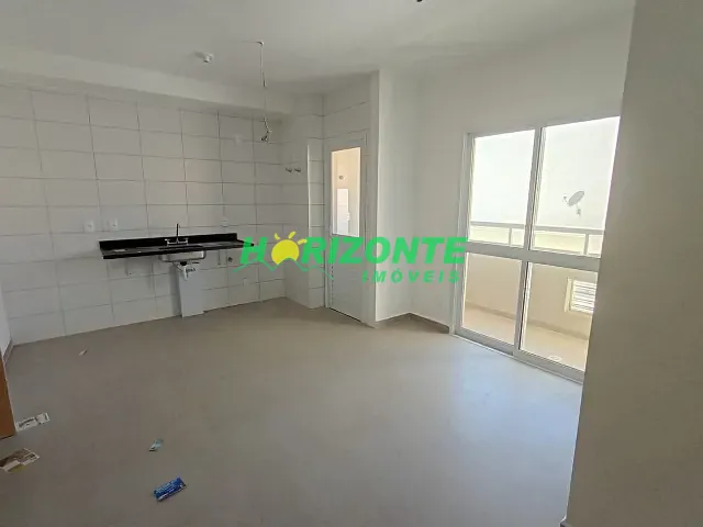Apartamento 2 quartos e 2 banheiros, à venda, no bairro Parque Industrial em São José dos Campos