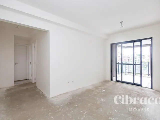 Apartamento 2 quartos e 1 banheiro, à venda, no bairro Bigorrilho em Curitiba