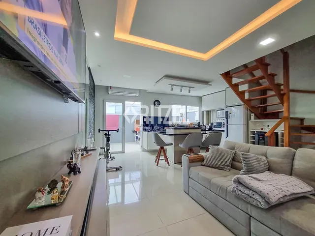 Casa 2 quartos e 3 banheiros, à venda, no bairro Industrial em Novo Hamburgo