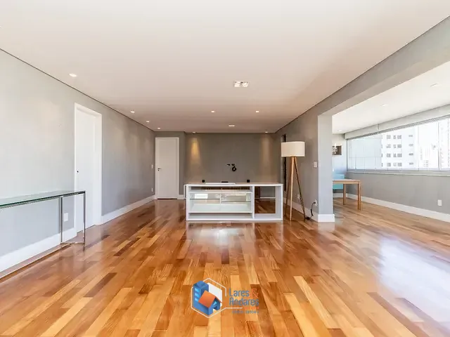 Apartamento com 172m² 3 quartos e 5 banheiros, à venda, no bairro Jardim Londrina em São Paulo