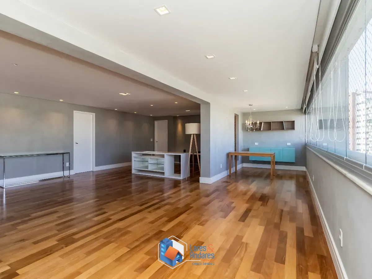 Apartamento, 3 quartos, 172 m² - Foto 1