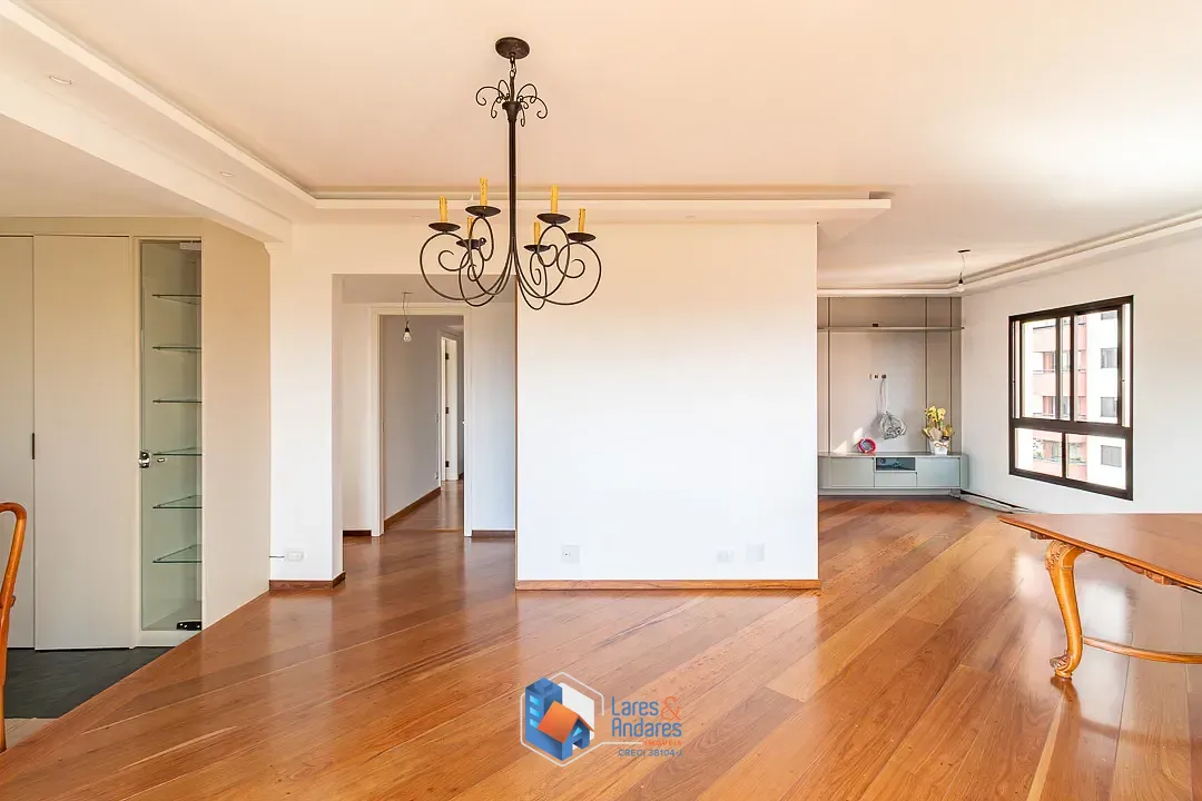 Apartamento, 3 quartos, 172 m² - Foto 1