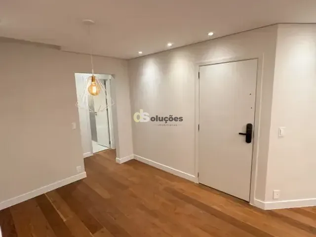 Apartamento 2 quartos e 2 banheiros, à venda, no bairro Vila Olímpia em São Paulo