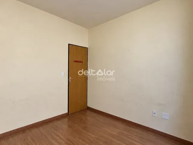 Apartamento com 48m² 2 quartos e 1 banheiro, para alugar, no bairro Itapoã em Belo Horizonte