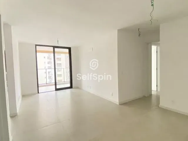 Apartamento 4 quartos e 4 banheiros, para alugar, no bairro Icaraí em Niterói