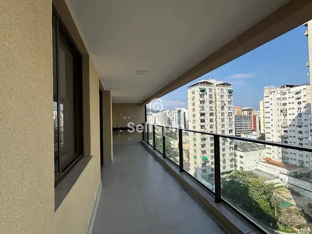 Apartamento 4 quartos e 4 banheiros, para alugar, no bairro Icaraí em Niterói