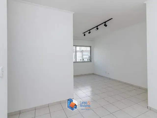 Apartamento com 85m² 3 quartos e 2 banheiros, à venda, no bairro Moema em São Paulo
