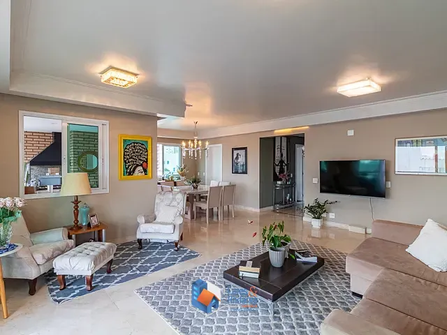 Apartamento com 210m² 4 quartos e 5 banheiros, à venda, no bairro Aclimação em São Paulo