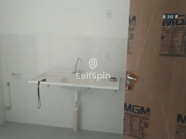 Apartamento 2 quartos e 21 banheiros, para alugar, no bairro Maria Paula em São Gonçalo