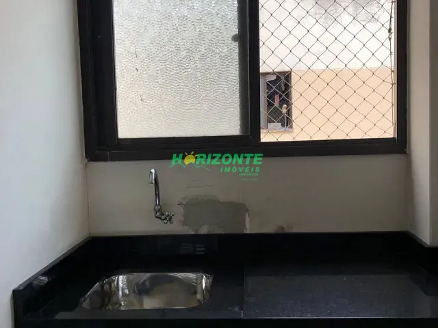 Apartamento 2 quartos e 1 banheiro, para alugar, no bairro Jardim das Indústrias em São José dos Campos