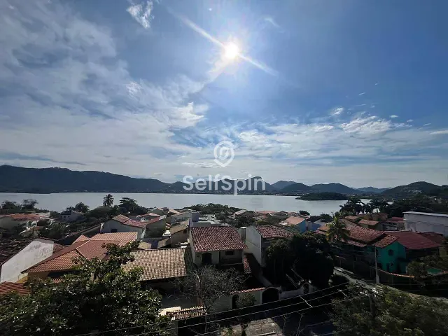 Apartamento 2 quartos e 2 banheiros, para alugar, no bairro Piratininga em Niterói