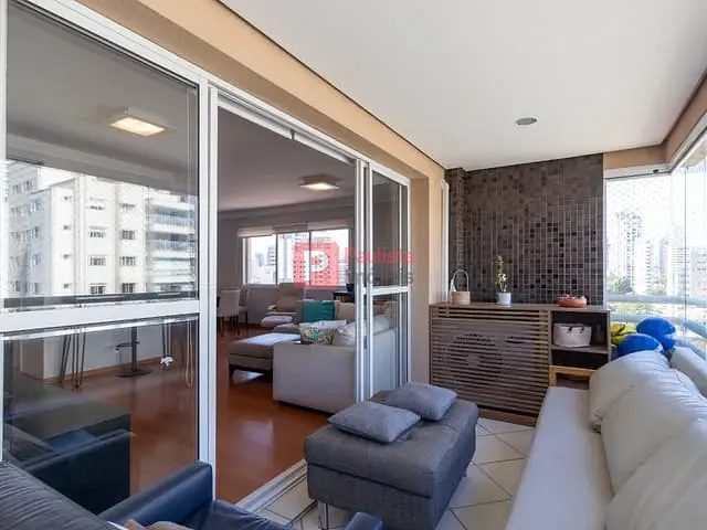 Apartamento com 199m² 3 quartos e 4 banheiros, à venda, no bairro Vila Olímpia em São Paulo