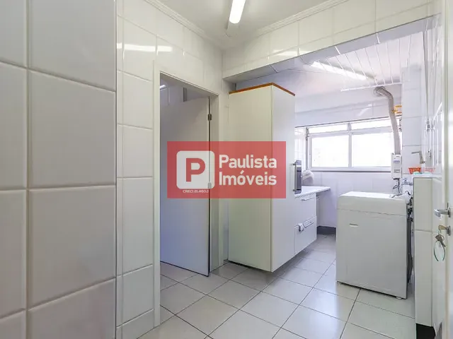Apartamento com 199m² 3 quartos e 4 banheiros, à venda, no bairro Vila Olímpia em São Paulo