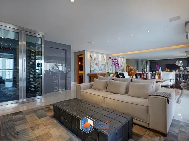 Apartamento com 168m² 3 quartos e 6 banheiros, à venda, no bairro Vila Cruzeiro em São Paulo