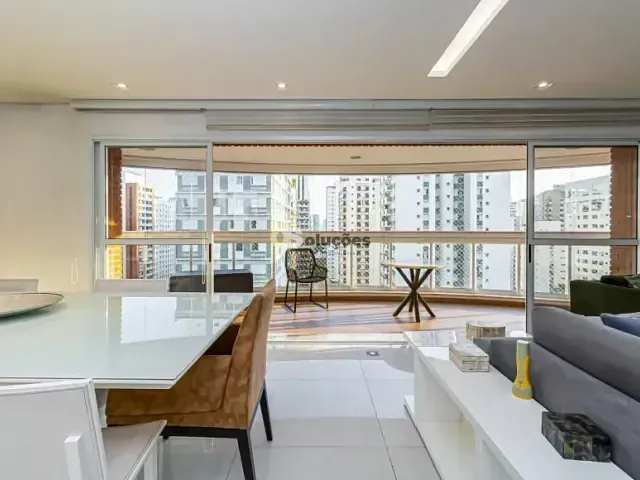 Apartamento 4 quartos e 6 banheiros, à venda, no bairro Moema em São Paulo