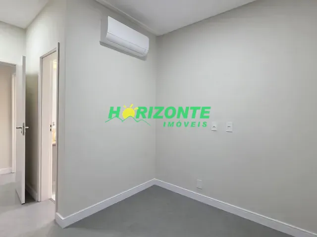 Apartamento 3 quartos e 2 banheiros, à venda, no bairro Urbanova em São José dos Campos