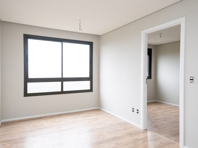 Apartamento 1 quarto e 1 banheiro, à venda, no bairro Parque Una em Pelotas
