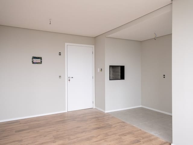 Apartamento 1 quarto e 1 banheiro, à venda, no bairro Parque Una em Pelotas