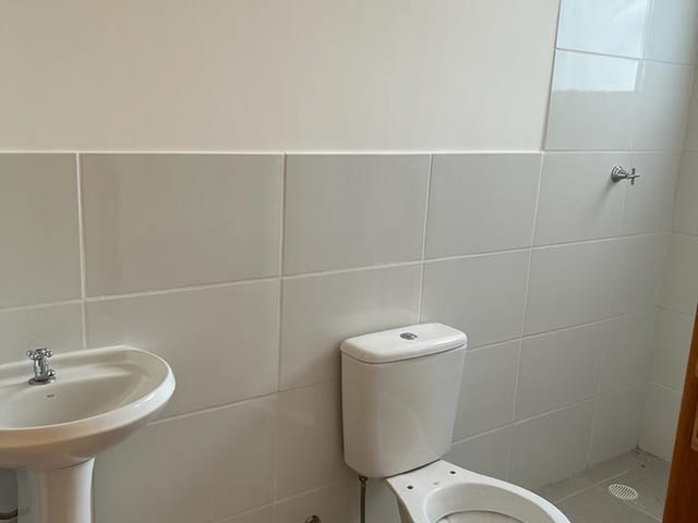 Apartamento 2 quartos e 1 banheiro, à venda, no bairro Feital em Pindamonhangaba